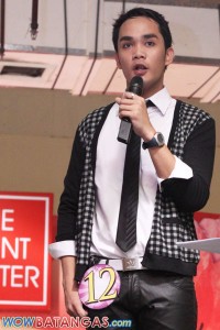 male candidate 12