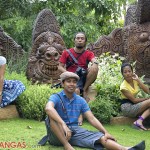 WOWBatangas Team with the Balinese statues