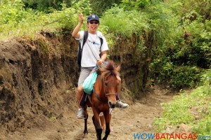 Horse Ride costs Php 450 per person
