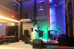 stage (4) stage (4)