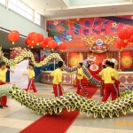 dragon dance Dragon Dance at SM City Lipa, Jan. 23, 2012