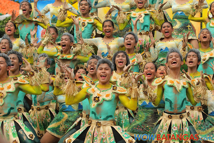 Mahaguyog Festival Dancers