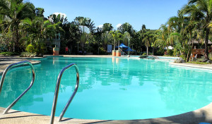 Swimming Pool Resorts in Batangas - La Leona Resort
