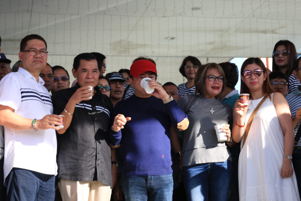 Kapeng Barako Festival At Ang World Record Attempt Sa Longest Line Of Kapeng Barako